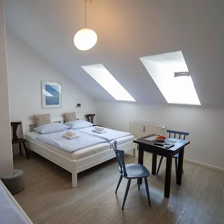 Katzensprung 3*